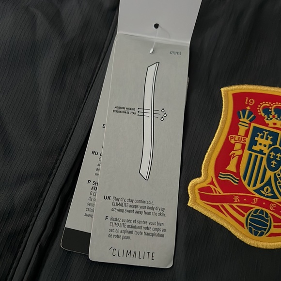 New - Adidas R.F.E.F Spain Soccer National Team Zip-Up Wind Jacket - Picture 7 of 9